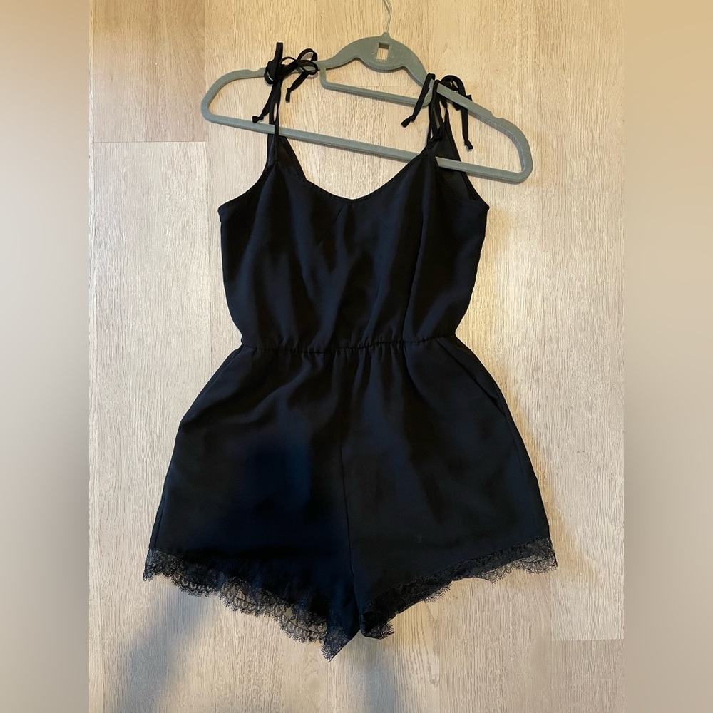 BCBG romper